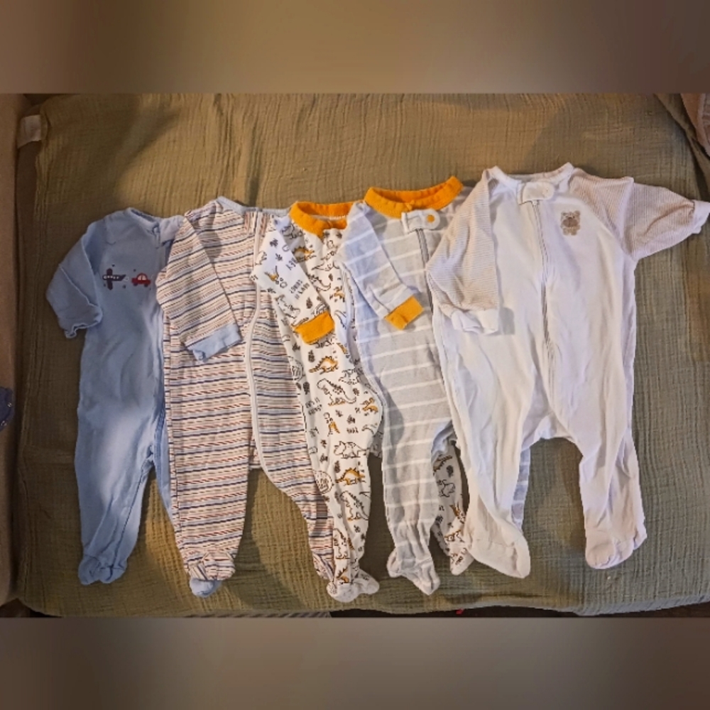 Huge baby boy Gerber lot 21pcs layette